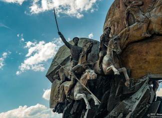 Памятник героям первой мировой на поклонной горе Памятник воинам 1 мировой войны